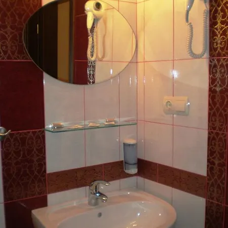 Hotel Palada *